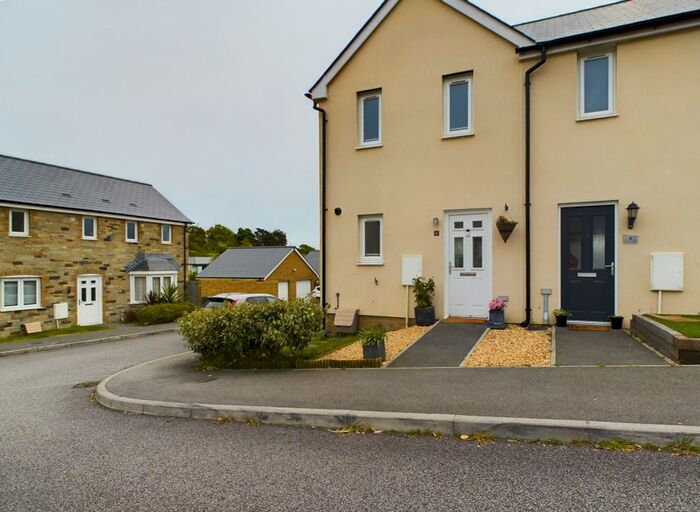 2 Bedroom End Of Terrace House To Rent In Gwarak An Warak, Truro, TR1