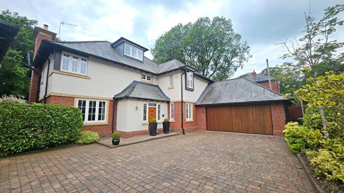 6 Bedroom Detached House For Sale In Grange House, Heaton Mount, Bolton, BL1