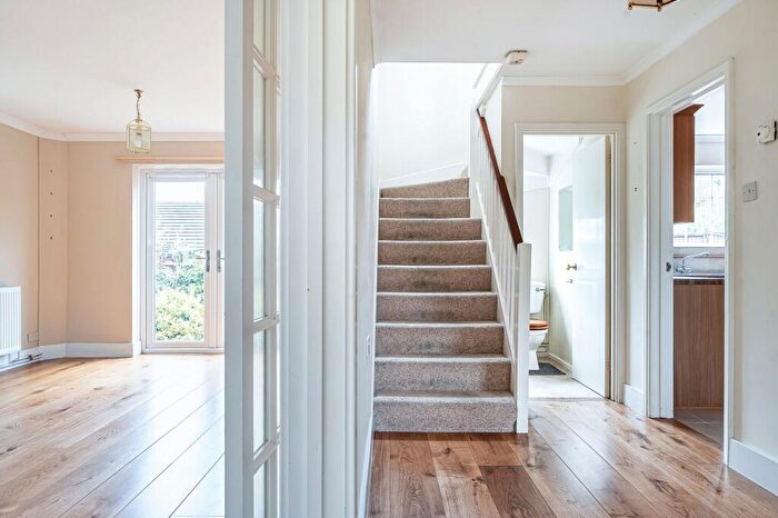 4 Bedroom Detached House For Sale In Guillards Oak, Midhurst, GU29