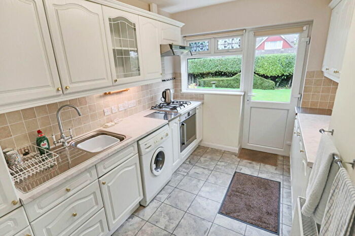 2 Bedroom Semi-Detached Bungalow For Sale In Wattendon Road, Kenley, CR8
