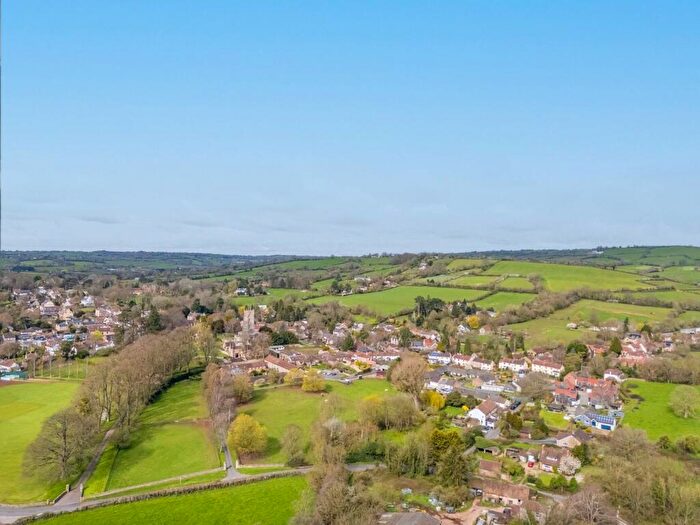 5 Bedroom Barn Conversion For Sale In Stanton Road, Chew Magna, BS40