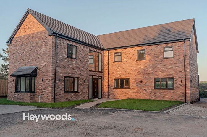 4 Bedroom Detached House For Sale In Fair Green Road, Baldwins Gate, ST5