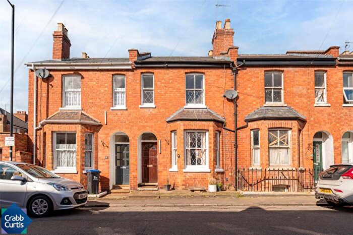 2 Bedroom Terraced House For Sale In Rosefield Street, Leamington Spa, Warwickshire, CV32