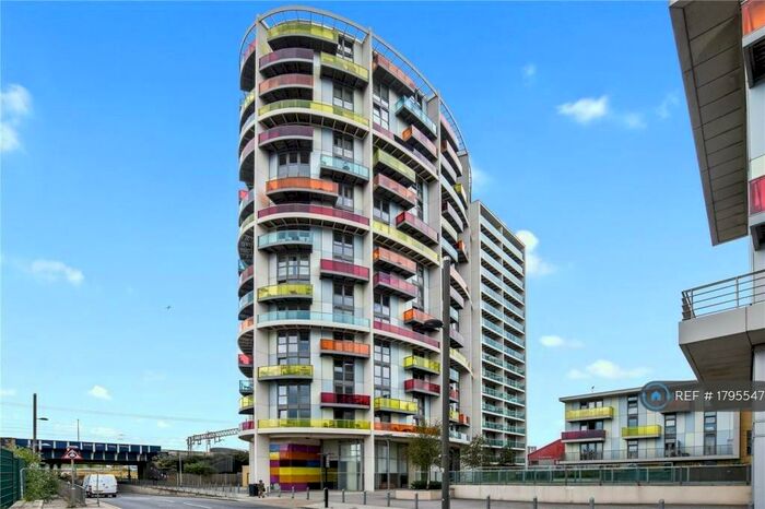 1 Bedroom Flat To Rent In Warton Road, Stratford, E15