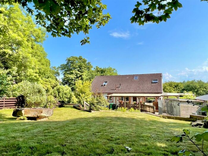 4 Bedroom Detached House For Sale In Culross, Dunfermline, KY12