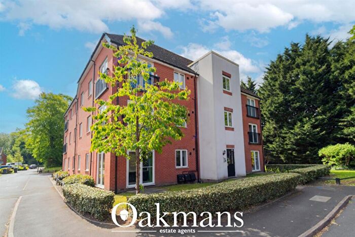 2 Bedroom Apartment For Sale In Wicket Drive, Birmingham, B16