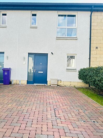 2 Bedroom Terraced House To Rent In , Hunterscraig Drive, Glasgow, G5