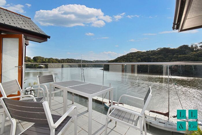 3 Bedroom Flat To Rent In Victoria Quay, Malpas, Truro, TR1