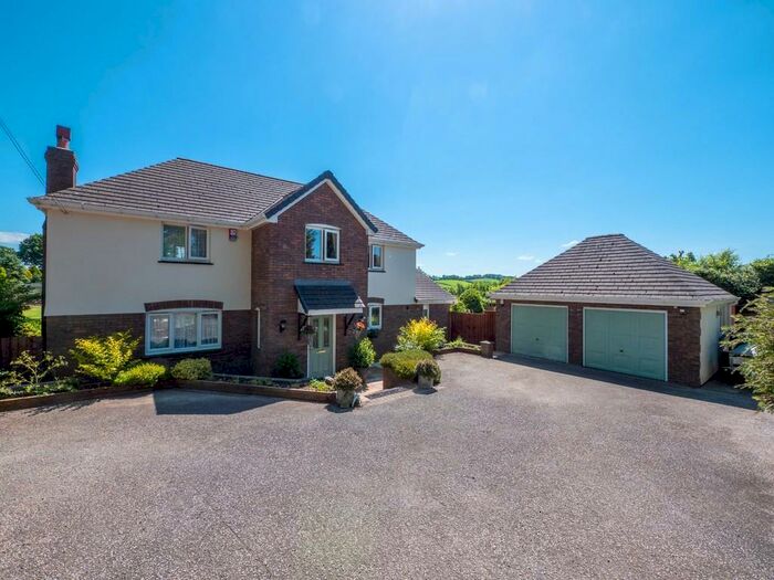 4 Bedroom Detached House For Sale In Milton Damerel, Holsworthy, EX22