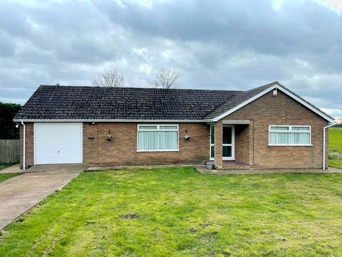 2 Bedroom Bungalow To Rent In Hillrow Causeway, Ely, CB6