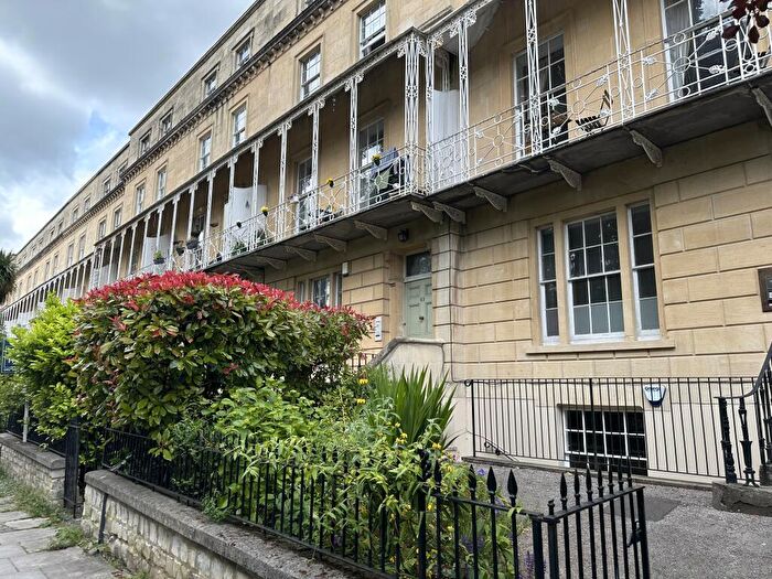 2 Bedroom Apartment To Rent In Oakfield Road, Clifton, Bristol, BS8