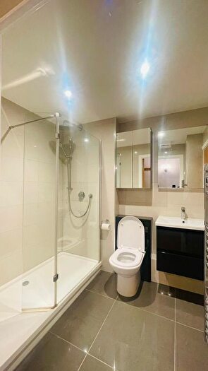 1 Bedroom Flat To Rent In Windmill Lane, London, E15