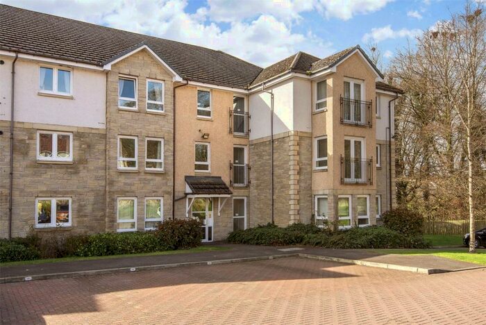 2 Bedroom Flat To Rent In H Ross Avenue, Perth, PH1