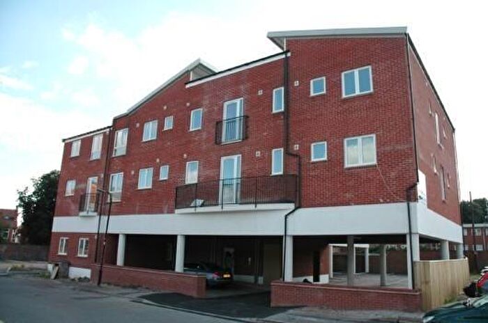 2 Bedroom Flat To Rent In Friars Court, CV11