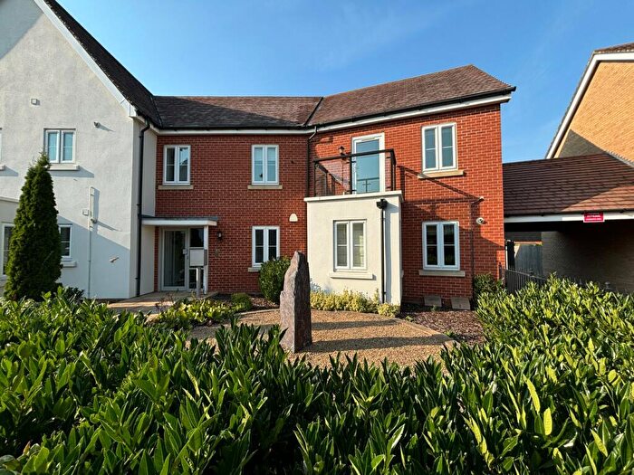 2 Bedroom Apartment To Rent In Saturn Way, Biggleswade, SG18