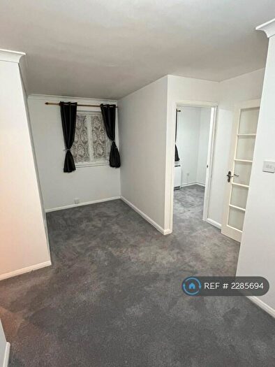 1 Bedroom Flat To Rent In Vignoles Road, Romford, RM7