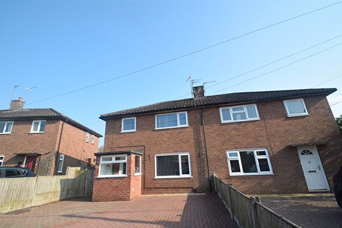 4 Bedroom Semi-Detached House To Rent In Hallcroft Gardens, Newport, TF10