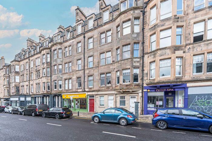 2 Bedroom Flat For Sale In / Gilmore Place, Viewforth, Edinburgh, EH3