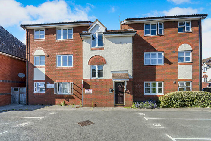 Flat To Rent In Captains Place, Southampton, SO14