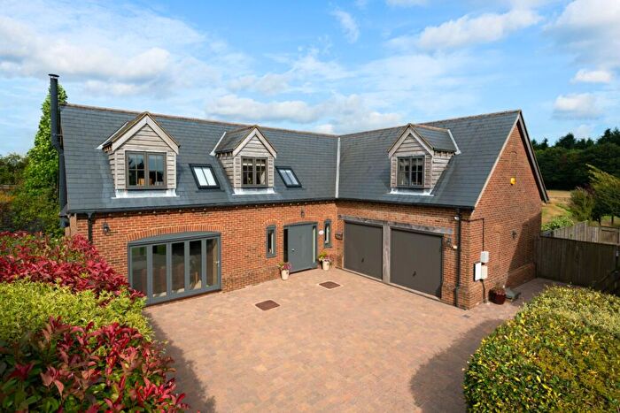 4 Bedroom Detached House For Sale In Canterbury Road, Densole, Folkestone, CT18