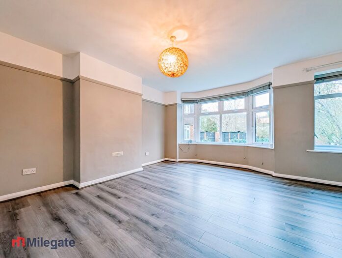 1 Bedroom Flat To Rent In Melbourne Court, Anerley Road, London, SE20