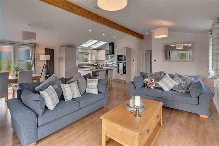 2 Bedroom Lodge For Sale In Glendevon Country Park, FK14