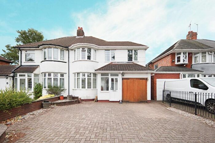 4 Bedroom Semi-Detached House For Sale In Bentley Road, Castle Bromwich, B36