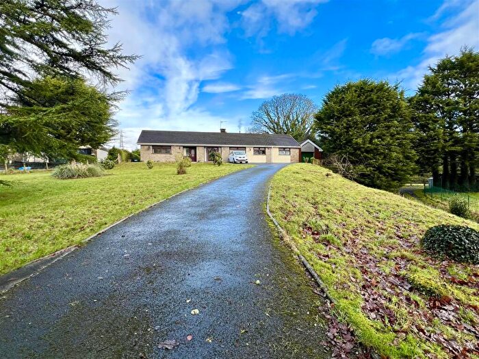 4 Bedroom Detached Bungalow For Sale In Merthyr Road, Llwydcoed, Aberdare, CF44