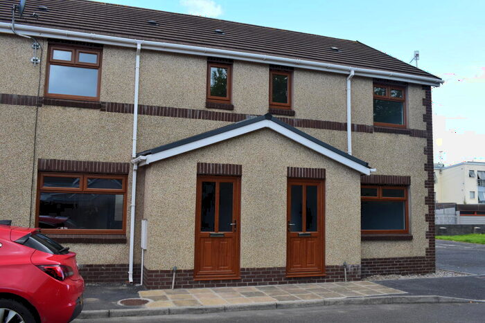 2 Bedroom House To Rent In Gathen Close, Llanelli, Carmarthenshire, SA15