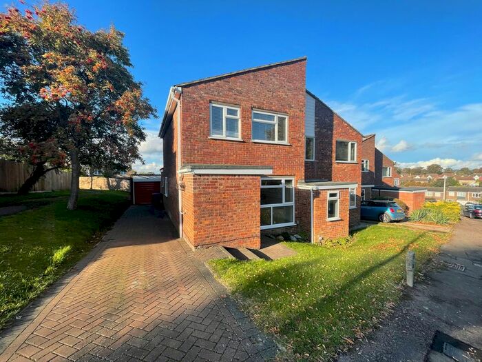 3 Bedroom Semi-Detached House To Rent In Beldam Avenue, Royston, SG8