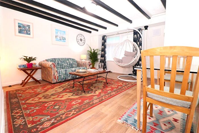 1 Bedroom Flat For Sale In West Street, Millbrook, Torpoint, Cornwall, PL10