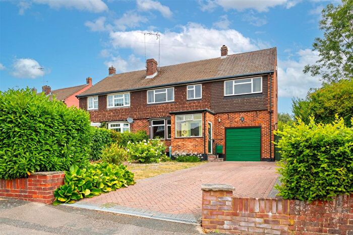 5 Bedroom Semi-Detached House For Sale In Green Lane, Redhill, RH1