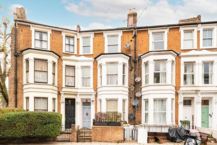 Studio For Sale In Weltje Road, London, W6