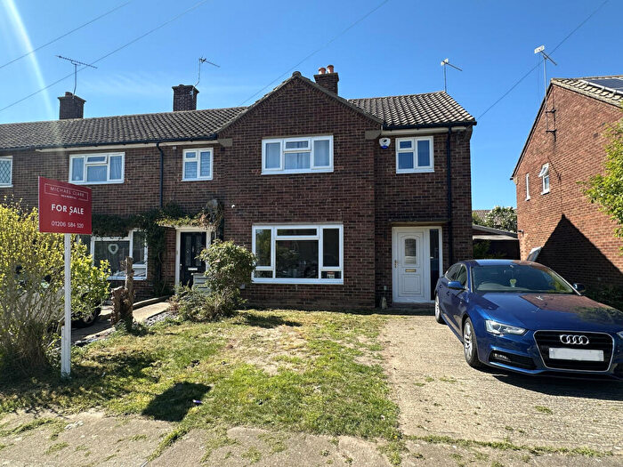3 Bedroom End Of Terrace House For Sale In Holman Crescent, Colchester, CO3