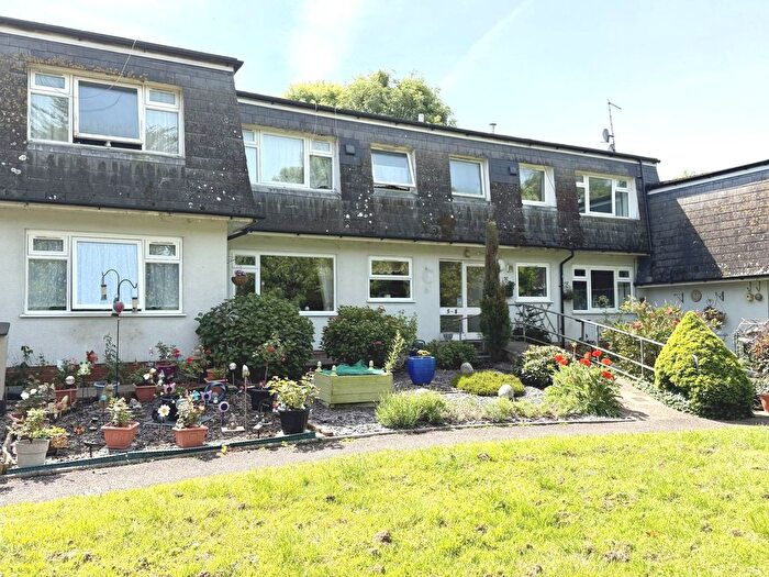 2 Bedroom Flat For Sale In Brooklyn Park, Exmouth, EX8