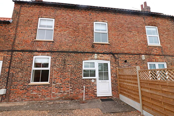 2 Bedroom Terraced House To Rent In Bennetland Lane, Gilberdyke, HU15