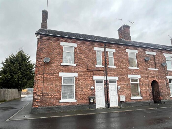3 Bedroom End Of Terrace House For Sale In Shobnall Road, Burton-On-Trent, DE14