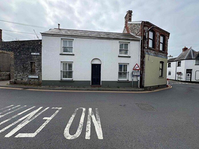3 Bedroom End Of Terrace House To Rent In The Cross Keys, Llantwit Major, CF61