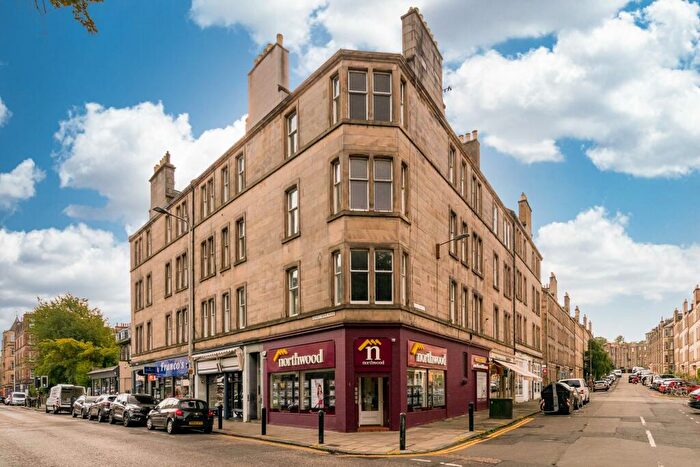 2 Bedroom Flat To Rent In Comely Bank Road, Comely Bank, Edinburgh, EH4