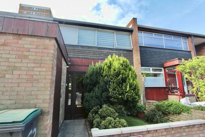 3 Bedroom Terraced House To Rent In White Hart Lane, Wood Green, London, N22