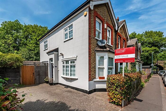 3 Bedroom Semi-Detached House For Sale In Shorts Road, Carshalton, SM5