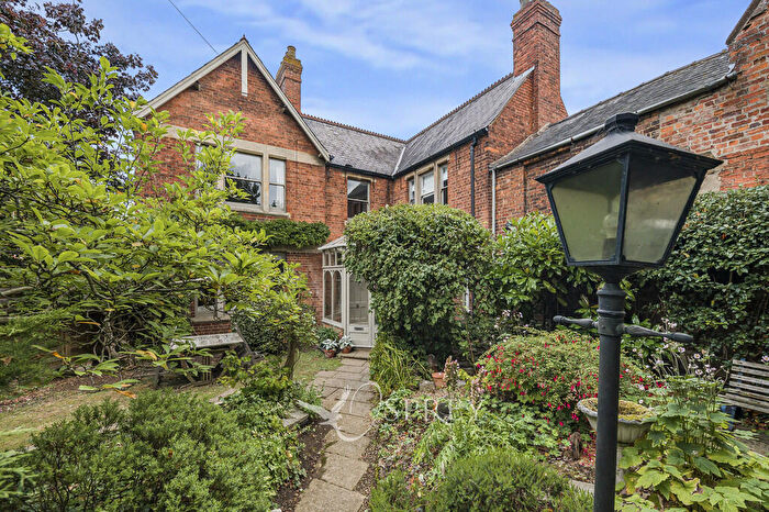 5 Bedroom Town House For Sale In Northgate, Oakham, LE15