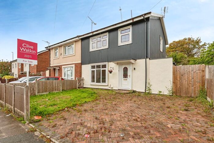 3 Bedroom Semi-Detached House For Sale In Milton Road, Ellesmere Port, Cheshire, CH65