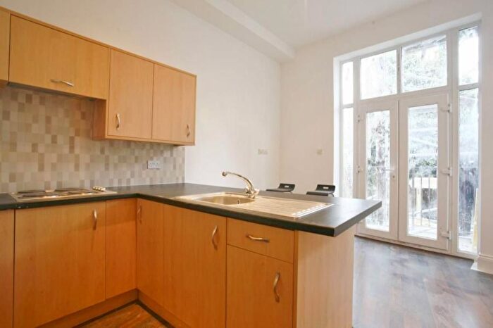 Studio To Rent In Quex Road, London, NW6