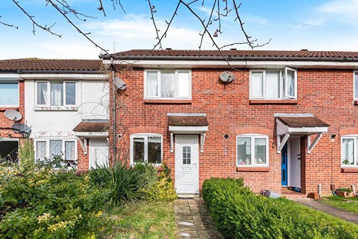 2 Bedroom Terraced House To Rent In Roman Way, Bicester, OX26