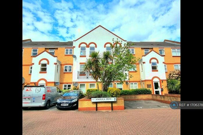 1 Bedroom Flat To Rent In Angelica Drive, London, E6