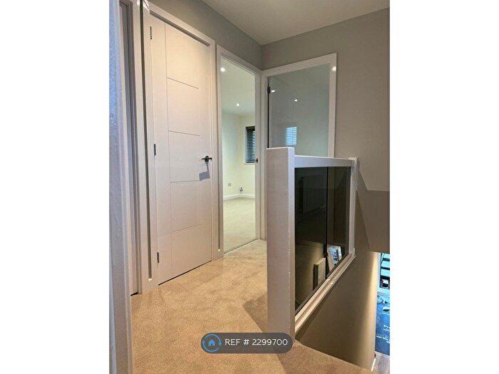 3 Bedroom Semi-Detached House To Rent In Brisbane Drive, Nottingham, NG5