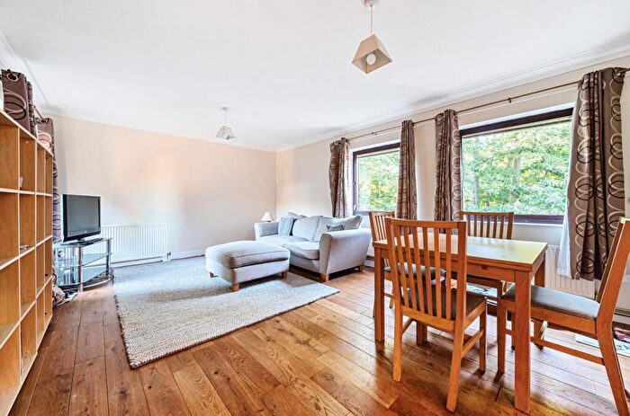 2 Bedroom Apartment To Rent In Dawsmere Close, Camberley, GU15