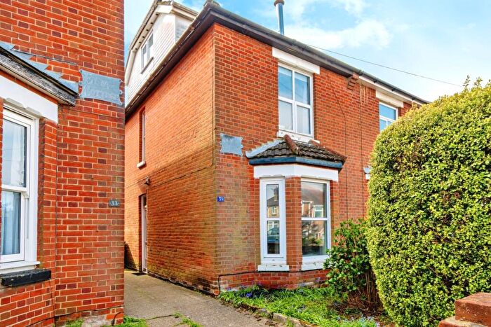 3 Bedroom Semi Detached House For Sale In Norham Avenue, Southampton, Hampshire, SO16