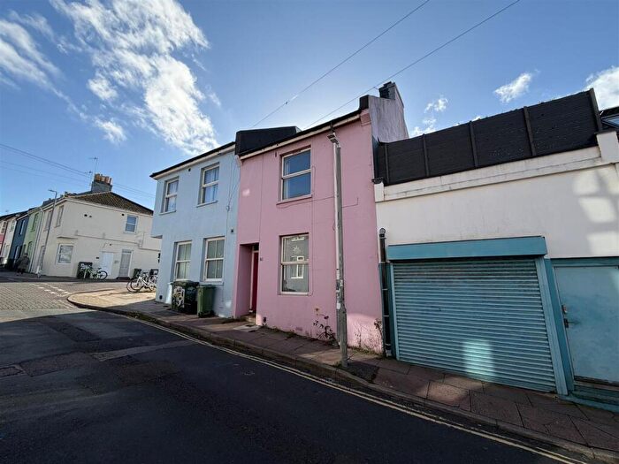 5 Bedroom Terraced House To Rent In Southover Street, Brighton, BN2